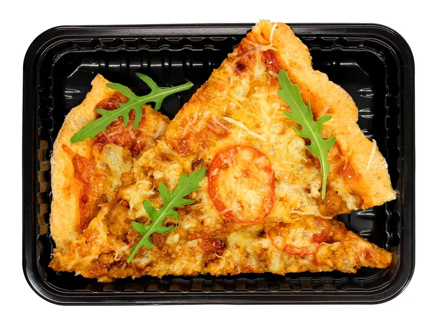 Fitness Pizza with Chicken, Basil & Fresh Tomatoes
