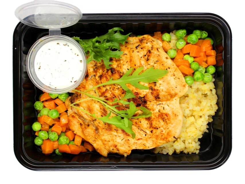 Grilled Chicken with Creamy Sauce & Fluffy Bulgur