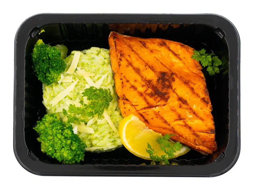 Grilled Salmon with Velvety Spinach Risotto
