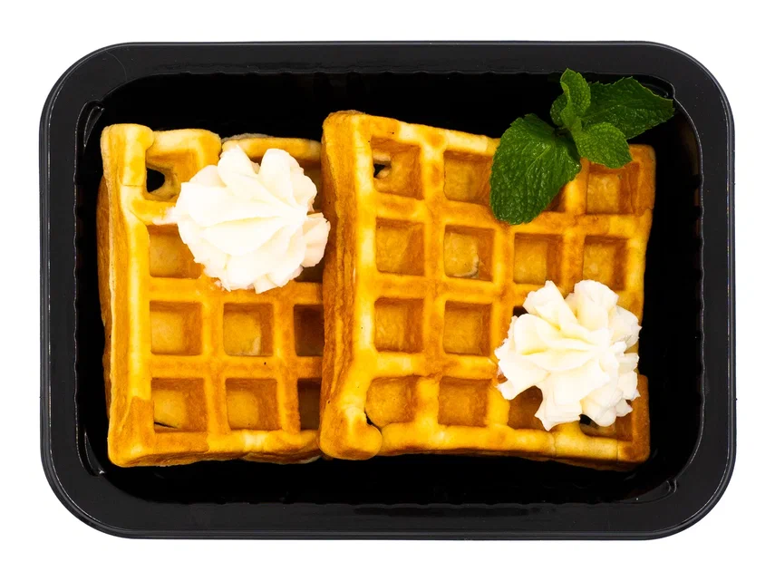Milk Waffles with Caramel Cream