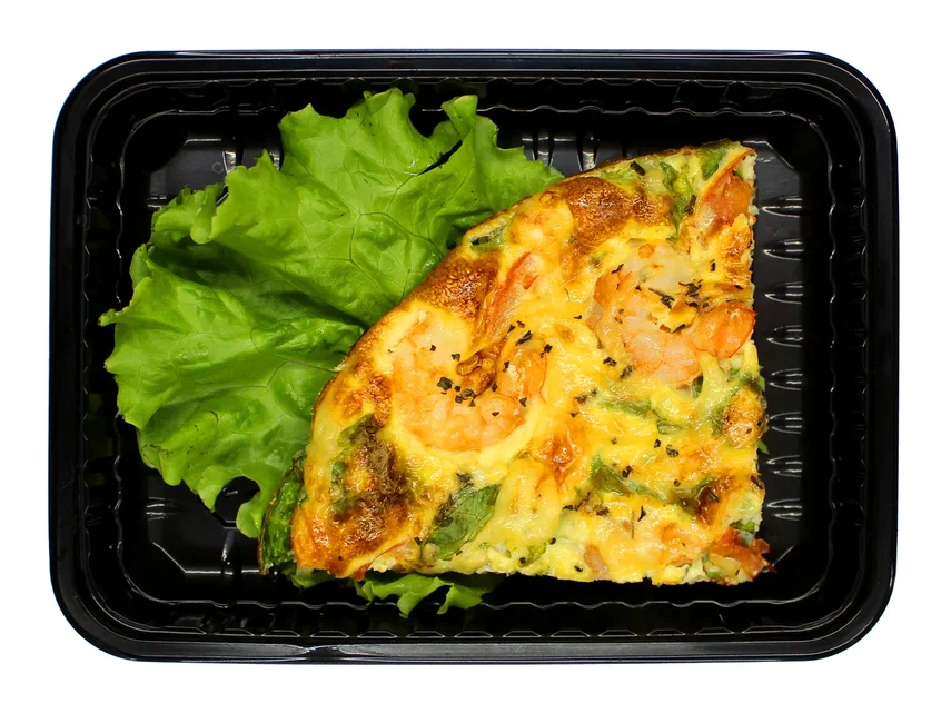 Omelette with Shrimp and Tomatoes