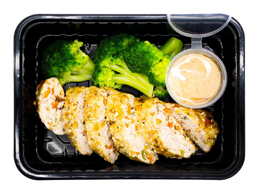 Poulet Roll with Paprika & Sesame Crumble