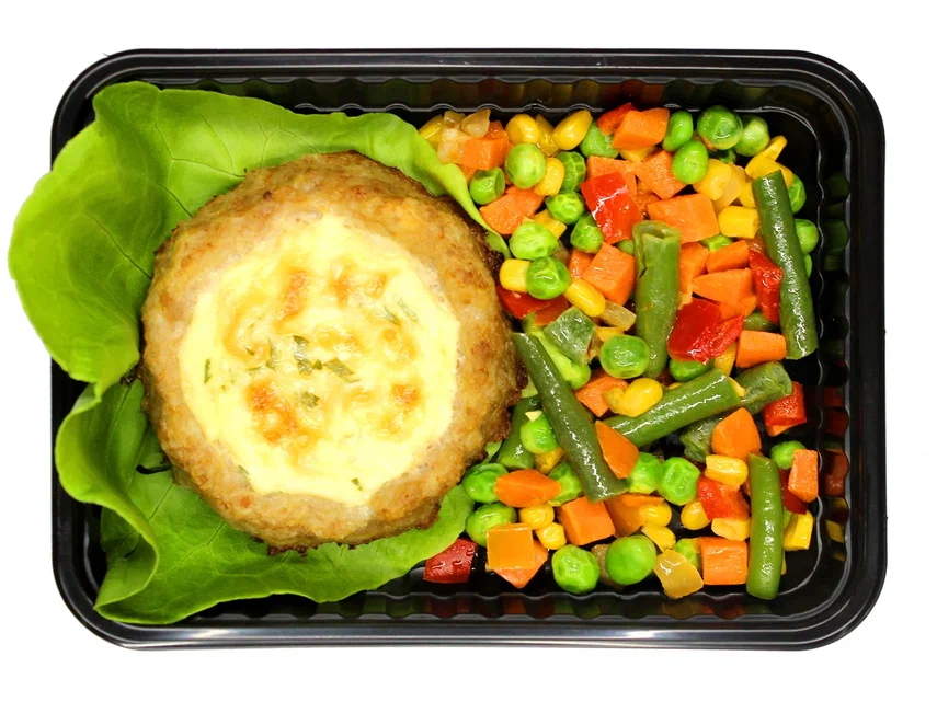 Savory Meat Basket with Gently Braised Vegetables