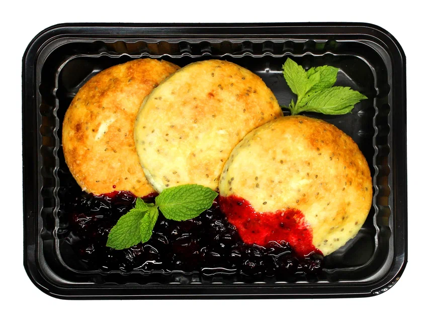 Cottage Cheese Pancakes with Poppy Seeds and Blackcurrant Jam