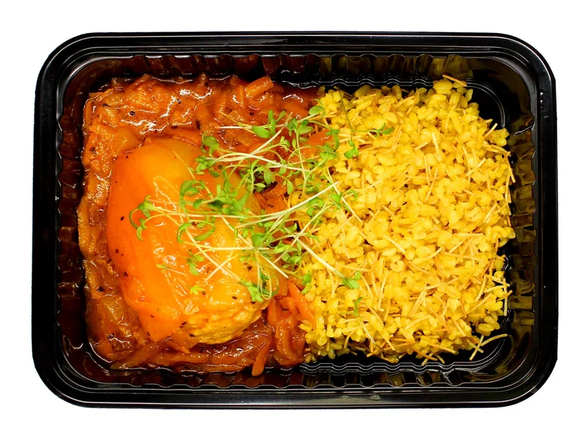 Turkish-Style Stuffed Peppers with Bulgur